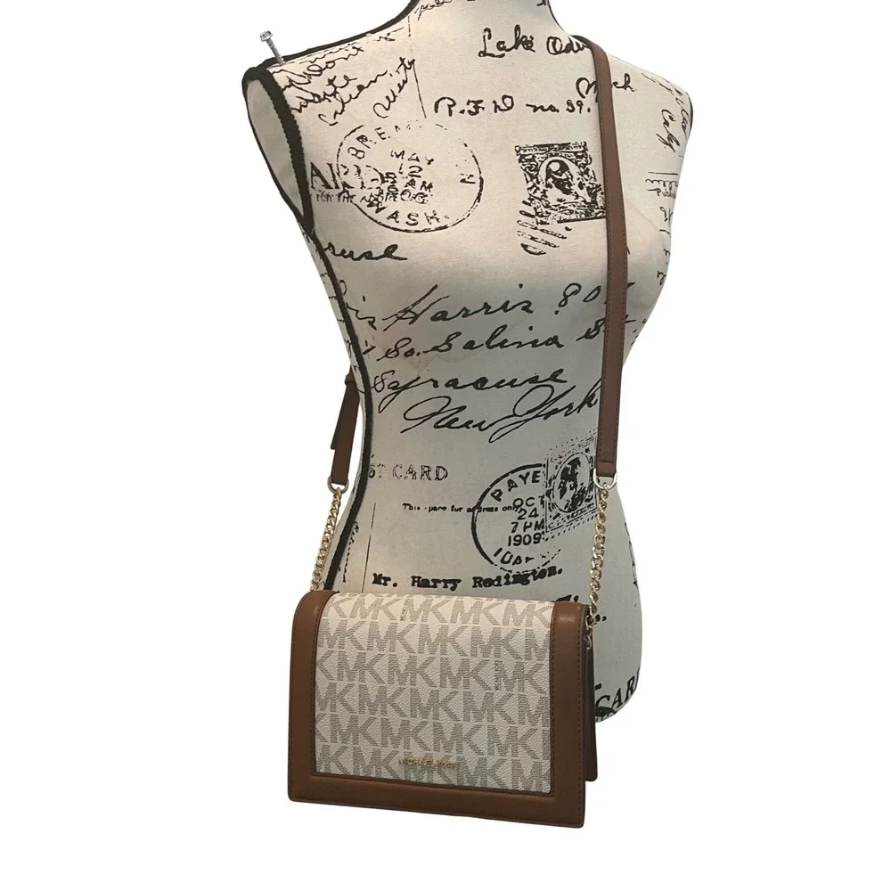 Michael Kors Jet Set Full Flap‎ Chain Crossbody Bag Monogram Oatmeal core